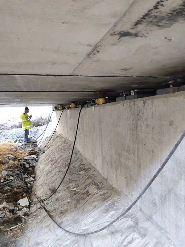 ���z֧���{(di��o)�� (2).jpg